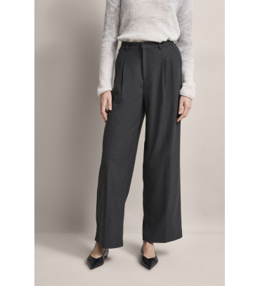 Женские брюки Bugatti 4640/270 2214 Женские брюки Bugatti 4640/270 2214