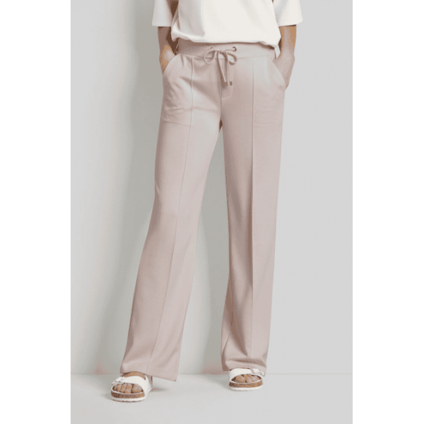 Женский костюм Bugatti , 51907/20 2126/8598